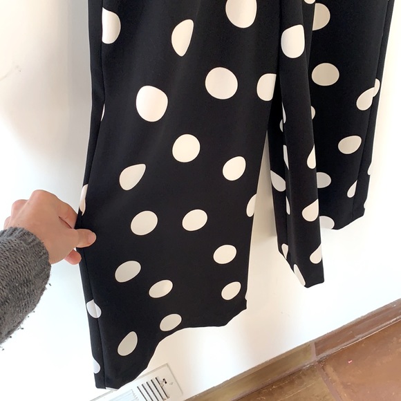 Karl Lagerfeld Paris Size 4 Polka Dot V-Neck Wide Legged Jumpsuit - Picture 11 of 16